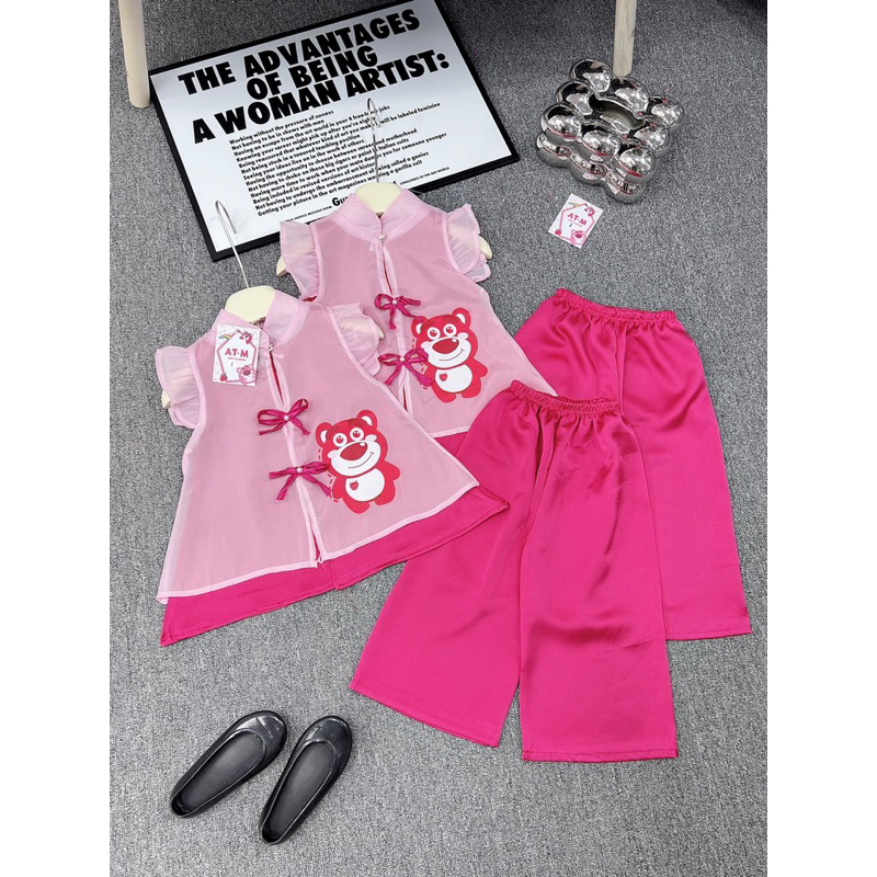 Bộ cách tân gấu dâu cúc ngọc tay cánh tiên cực xinh cho bé gái