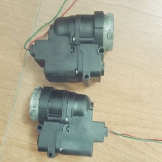 Motor gập gương Kia Caren