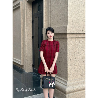 Đầm dạ đỏ kim tuyến dạo phố siêu xinh