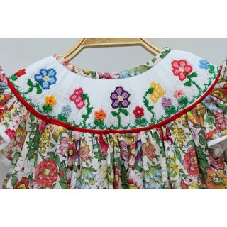 ĐẦM SMOCK HOA NHÍ