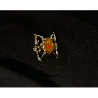 Nhẫn bạc Opal