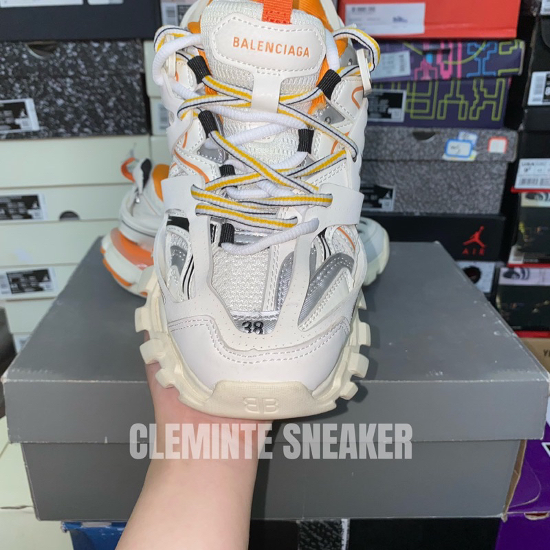 Giày balen màu  trắng  cam  đi  siêu  êm  chân