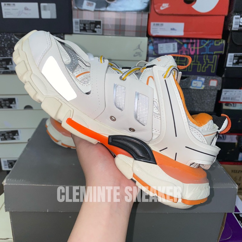 Giày balen màu  trắng  cam  đi  siêu  êm  chân