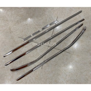 Nẹp chân kính inox xe Toyota Wigo 2023 2024 - 8 chi tiết