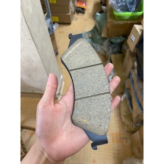 má phanh trước bt50 / ranger