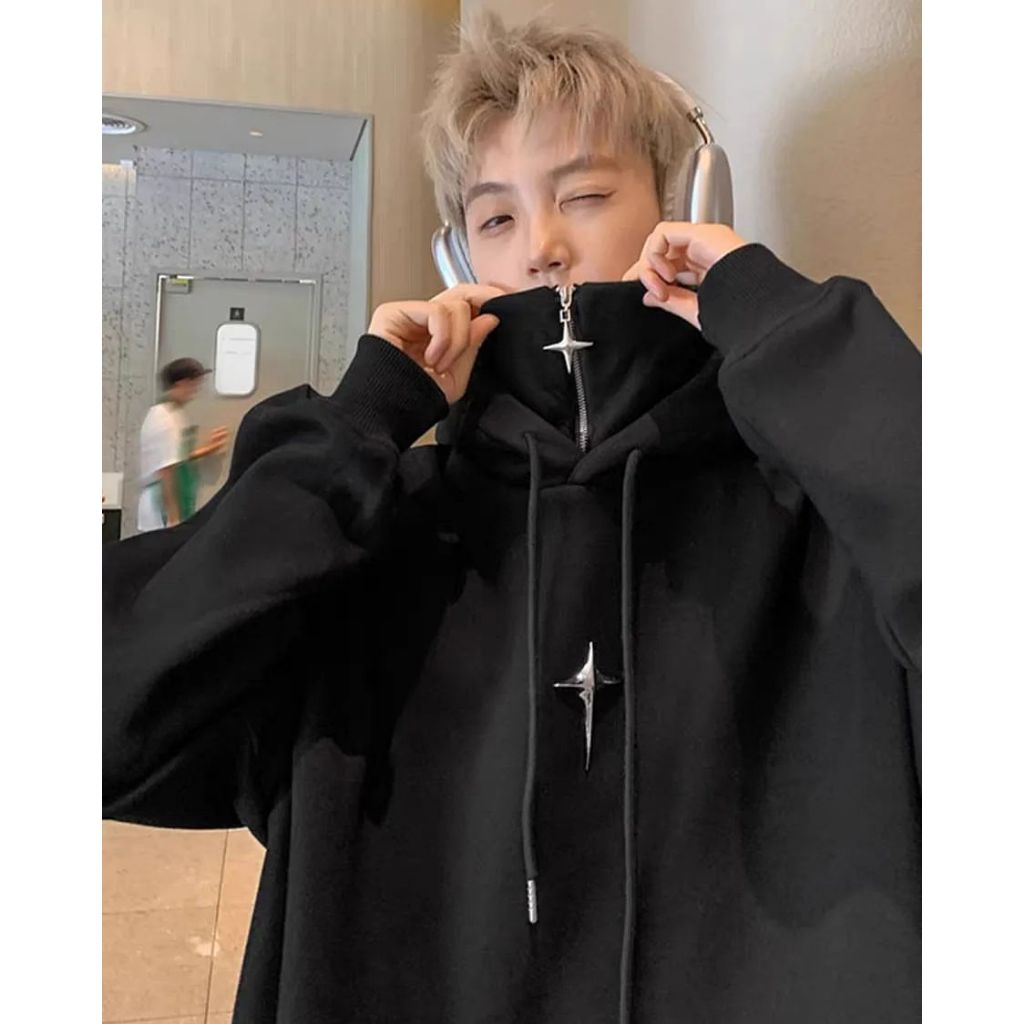 Áo hoodie STAR TRAIT nỉ trần bông phối tag kim loại cá tính