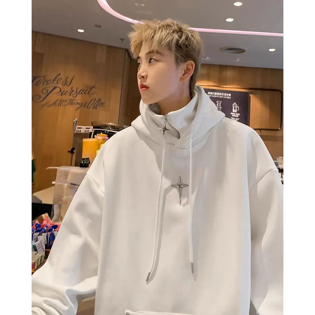 Áo hoodie STAR TRAIT nỉ trần bông phối tag kim loại cá tính