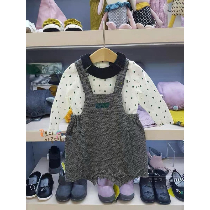 Set yếm moimoln size 100 auth Trung used