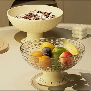 Khay để trái cây, bánh kẹo Tết thích hợp cho mọi hoàn cảnh.