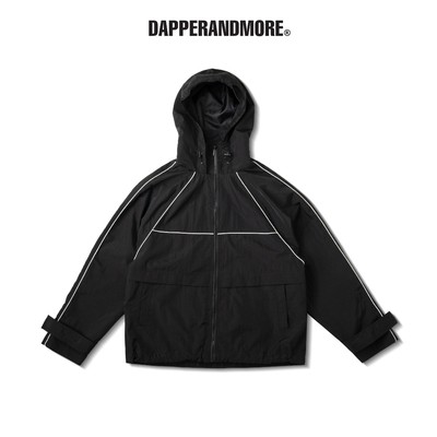 Áo Khoác Gió DAPPERANDMORE "BASIC LINE WINDBREAKER JACKET" Vải Dù 2 Lớp Đính Tag Kim Loại - Đen