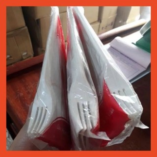 Nĩa nhựa dùng 1 lần - Bịch 50 cái
