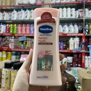 Sữa dưỡng thể trắng da Vaseline Healthy White Perfect 10 in1 chai 200ml