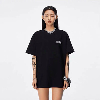 Áo phông SMFK trắng đen form oversize
