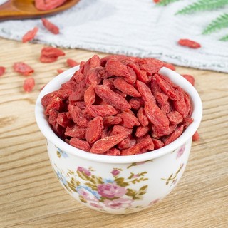[Hàng sạch giá tốt] Cẩu kỷ tử khô Tấn Phát túi lớn loại 500g - Hàng khô cao cấp