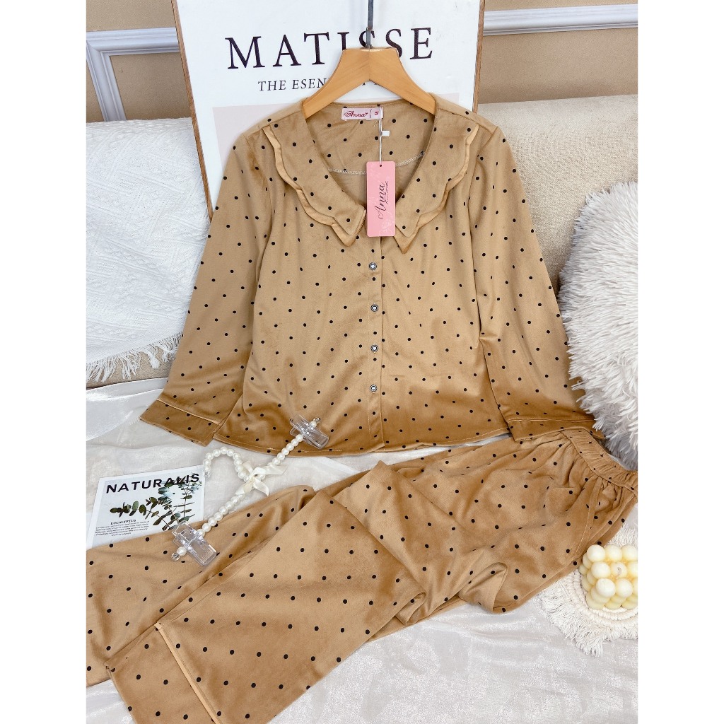 Bộ Đồ nhung the pijama nữ Anna cao cấp, set đồ ngủ cổ sen phối viền, họa tiết chấm bi kiểu dài tay quần dài, chất mềm