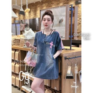 Đầm jean dáng suông thêu hình chữ thâp hồng viền tay áo! CHAUS Boutique