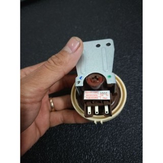 Phao cảm biến mực nước máy giặt lg