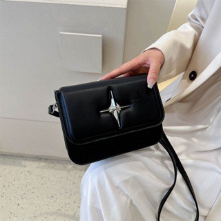 Túi xách nữ mini đeo chéo đeo vai  nhiều kiểu dáng màu sắc Đen Trắng cá tính dễ phối đồ phong cách Han Quốc.