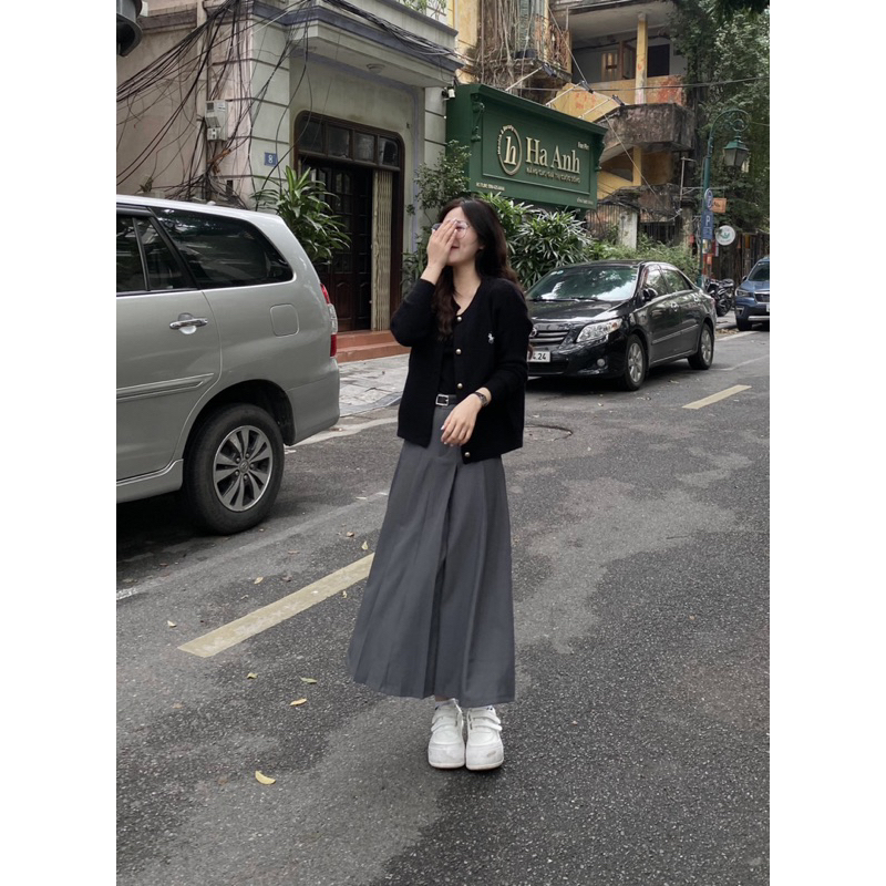 Áo len cadigan thêu ngựa cúc đồng