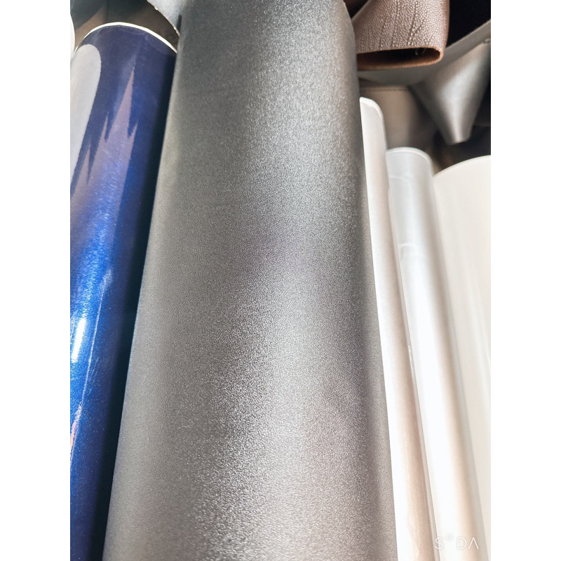 Decal đen nhám chuyên dán đổi màu xe máy, Dán kính , Dán điện thoại,dán máy tính,dán gỗ