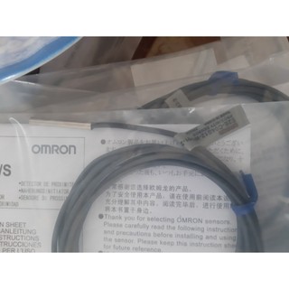 Cảm Biến Omron E2E-C04S12-WC-C1-2 E2E-C04S12-WC-C2-2 E2E-C04S12-WC-B1-2 E2E-C04S12-WC-B2-2