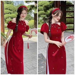 Sét áo dài đỏ cách tân cổ yếm trễ vai đính đá và cườm phối quần lụa trắng thích hợp mặc tết