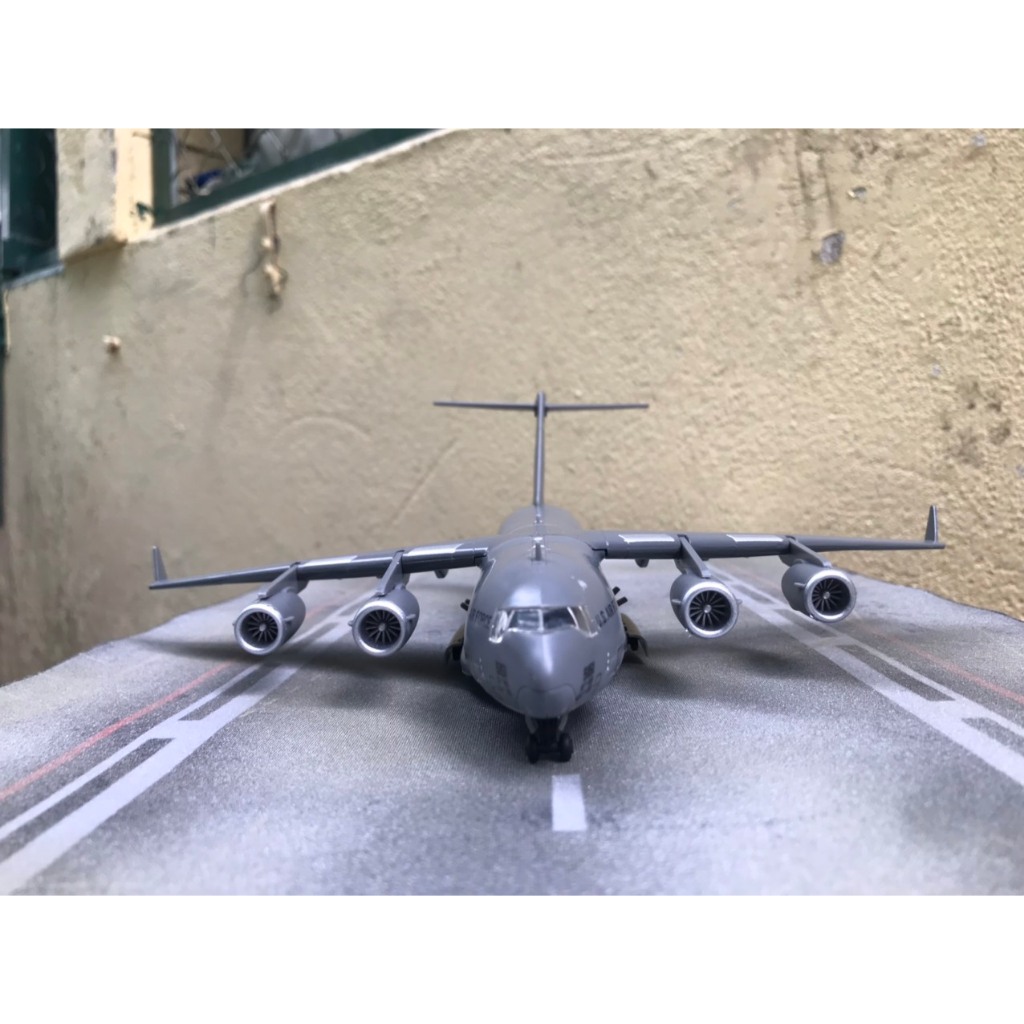 Mô hình Máy bay vận tải  C-17 U.S AIR FORCE  1:200