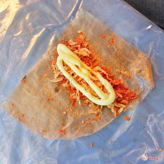 Bánh tráng đỏ bơ tứ vị, bánh tráng dẻo tôm bơ béo, ruốc sấy, hành phi, đậu phộng