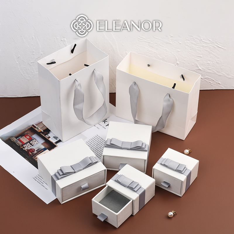 Hộp quà tặng Eleanor Accessories đựng dây chuyền bông tai nhẫn phụ kiện thời trang 1110