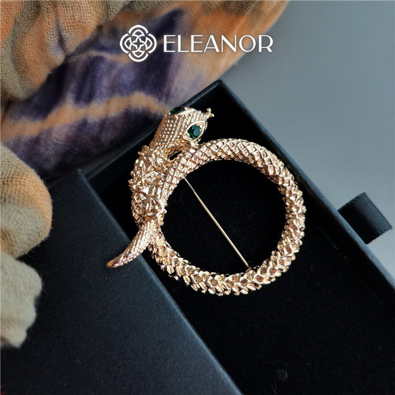 Ghim cài áo nữ Eleanor Accessories hình rắn mắt đính đá xanh phụ kiện trang sức cá tính 5392