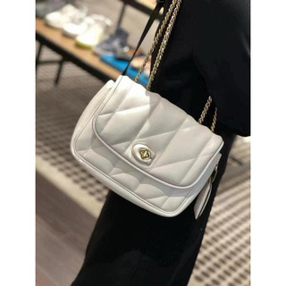 Túi nữ Coach Madison pillow 24 da chần mềm