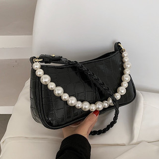Túi đeo chéo đính đá thời trang