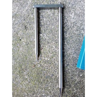 Chân dù (ô) cắm đất inox (có hộp) [Đồ Câu Đài]