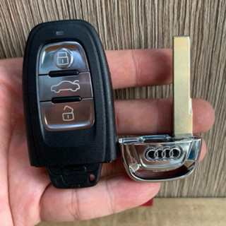 Vỏ remote smartkey Audi Q5 Q7