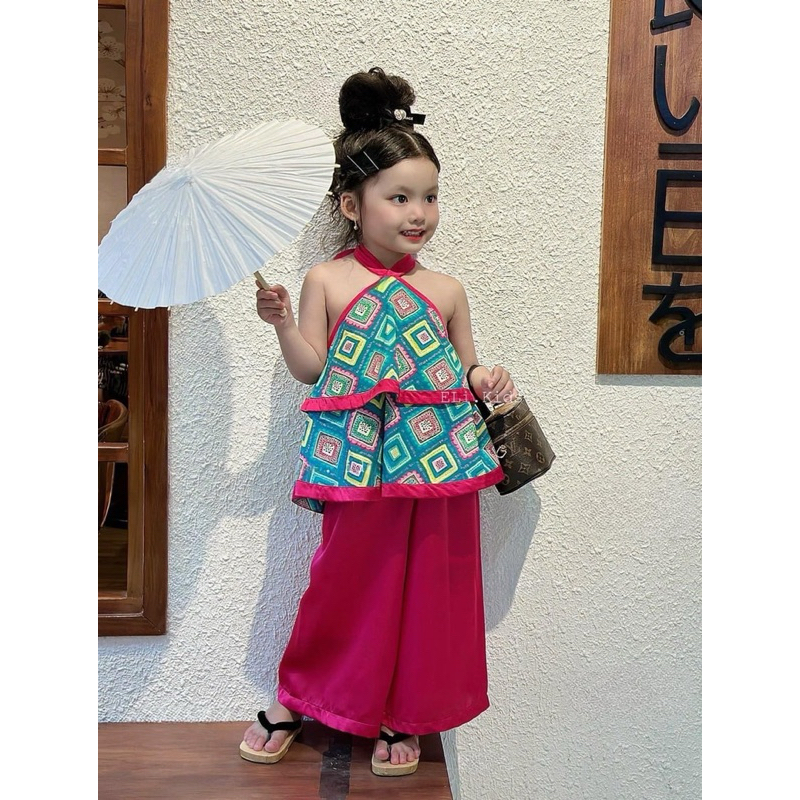 Set yếm lụa cho bé gái 10-30kg