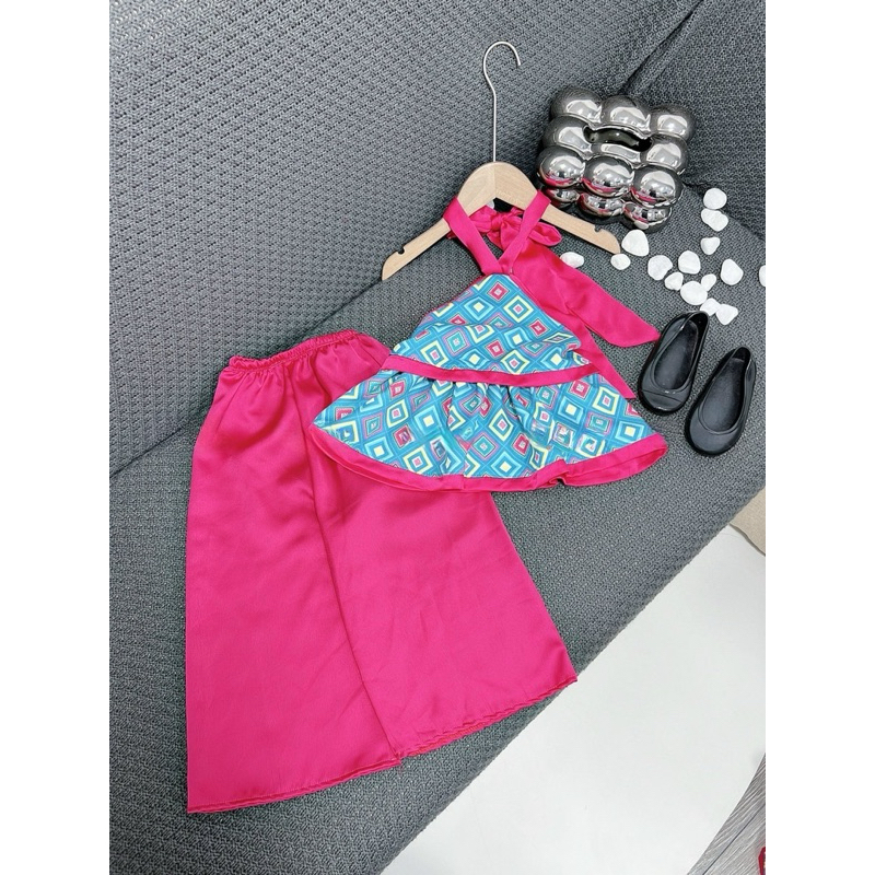 Set yếm lụa cho bé gái 10-30kg