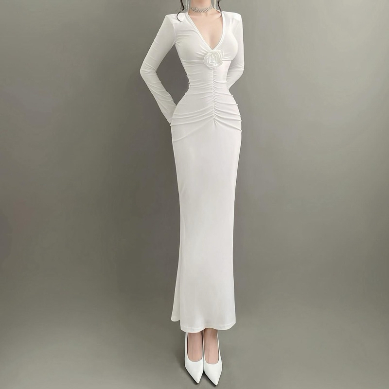 Đầm Body Dáng Dài Basic Cổ V Đính Hoa Gơi Cảm Ôm Body