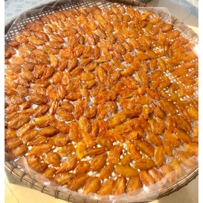 Mứt tết (mứt khế chua ngọt)