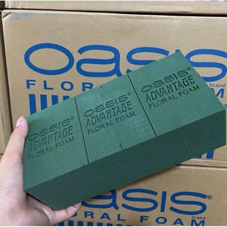 1 viên xốp cắm hoa tươi oasis