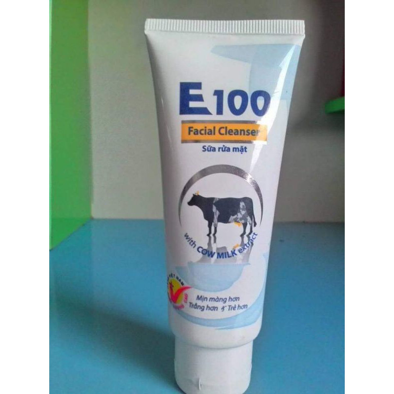 Sữa rửa mặt E100 con bò