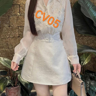 Chân váy chữ a hoạ tiết cạp chéo tafta gấm