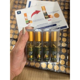 Dầu lăn nhân sâm GREEN HERB OIL 8ml Thái Lan