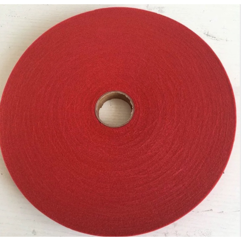 Cuộn dạ lót trên bàn phím piano cơ, piano điện