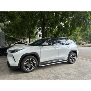 KHÔNG LOGO - Bậc lên xuống xe ô tô Toyota Yaris cross CAO CẤP