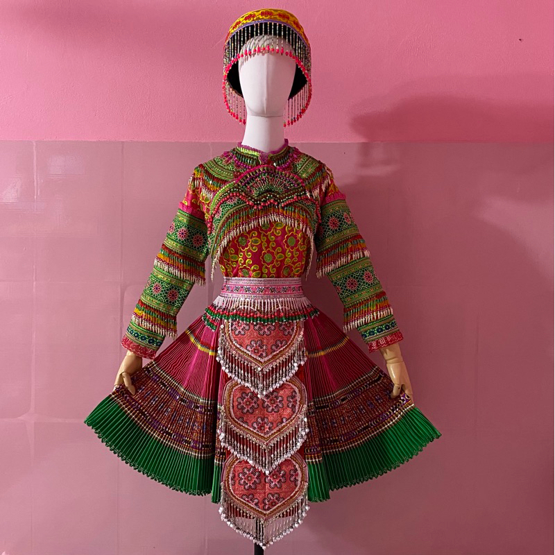 [HÀNG CŨ THANH LÝ] Trang phục dân tộc Hmong full set kèm mũ đồ cũ giá thanh lý