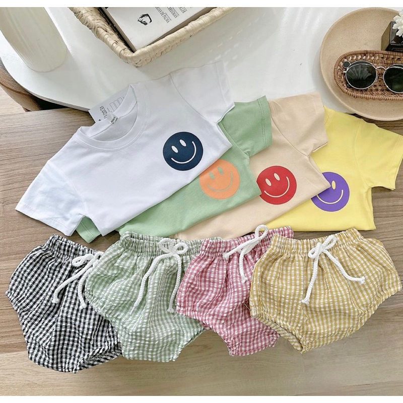 Set áo thun mặt cười + quần chip cho bé