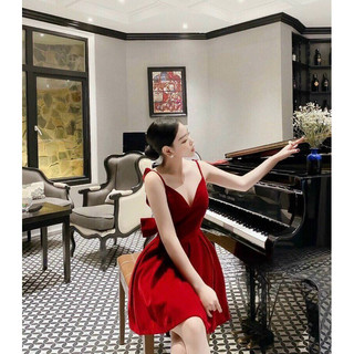 Đầm nhung nữ