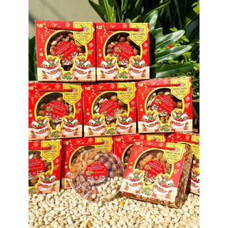 Xách 4 loại hạt mix ( hạnh nhân, hạt điều, macca, hạt dẻ)