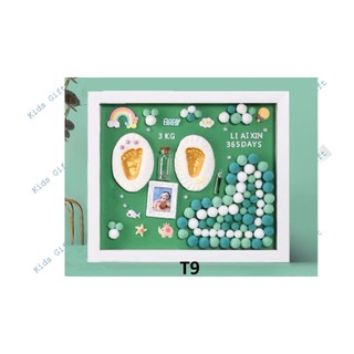 Bộ khung ảnh in dấu tay chân cho bé