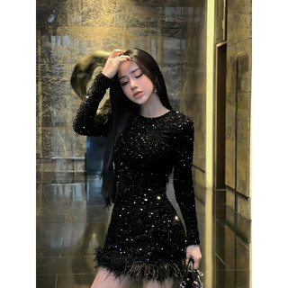 XẢ-Váy nhung đính kim sa phối viền lông sang chảnh L1 chuẩn hàng QChi